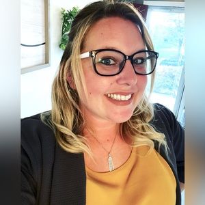 Meet your Posher, Jackie